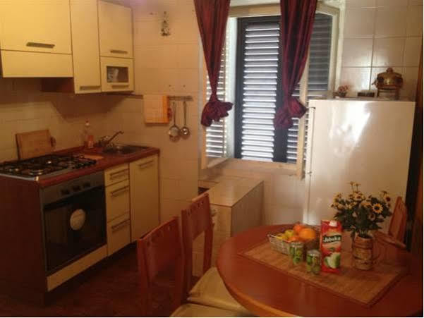 Studio In The Top Center Apartment Split Bagian luar foto